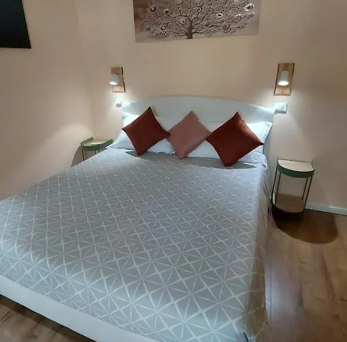 Glam Luxury Lorenzo בית הארחה לה ספציה