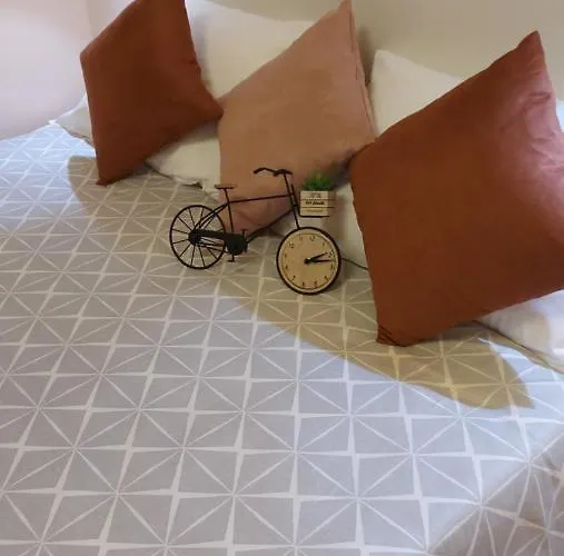 Glam Luxury Lorenzo 4*