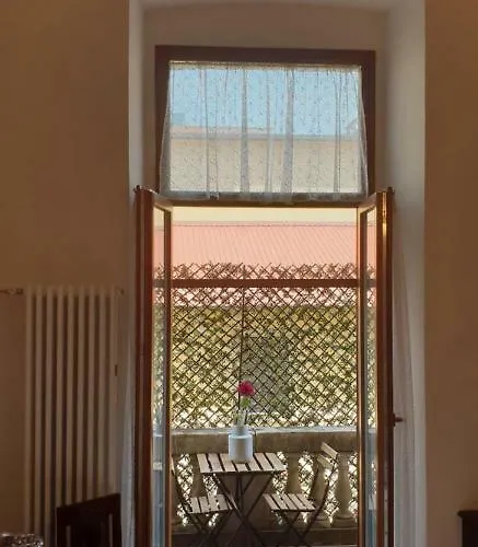 Glam Luxury Lorenzo בית הארחה