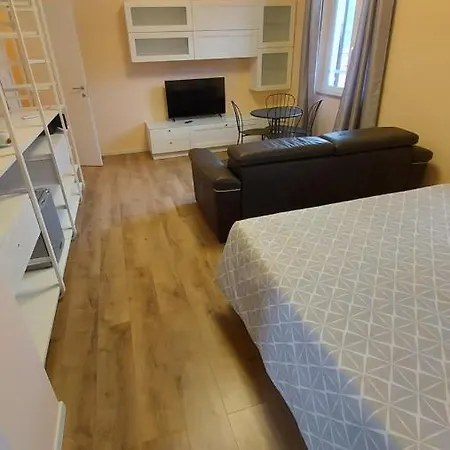 Glam Luxury Lorenzo 4* La Spezia