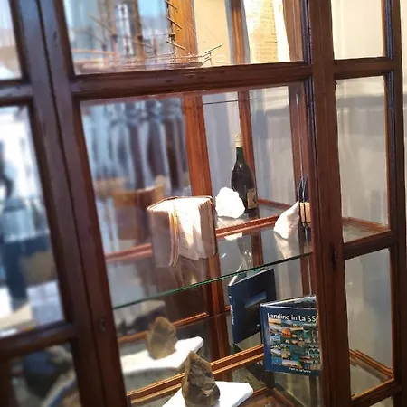 Glam Luxury Lorenzo 4*