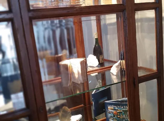 Glam Luxury Lorenzo 4*